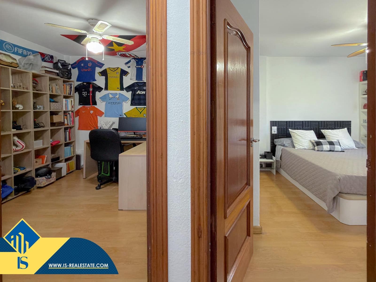 3 soverom Kjedet enebolig til salgs i Torrevieja med svømmebasseng - € 189 900 (Ref: 9543721)