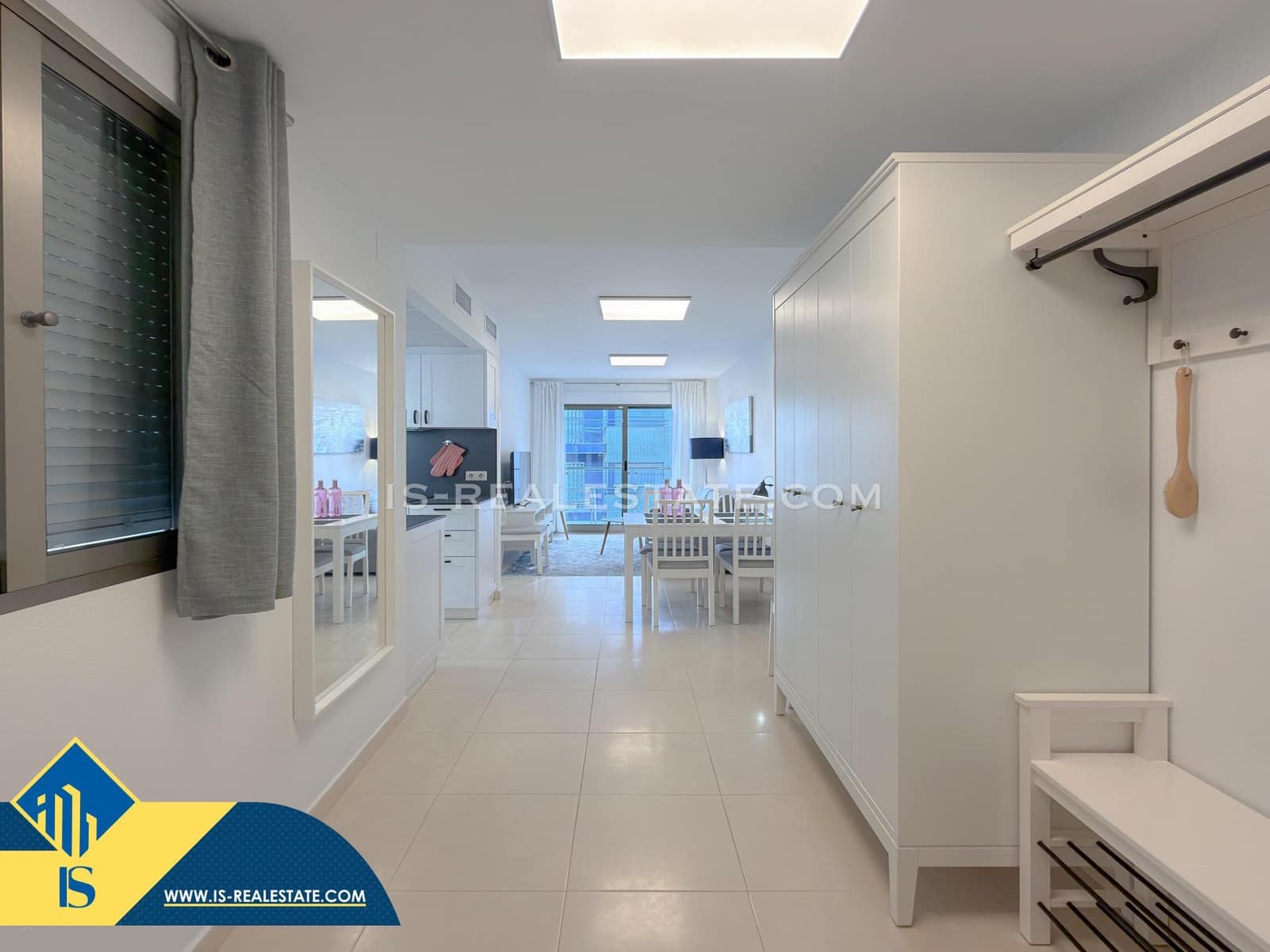 1 sypialnia Apartament na sprzedaż w Torrevieja z basenem garażem - 169 900 € (Ref: 9548282)