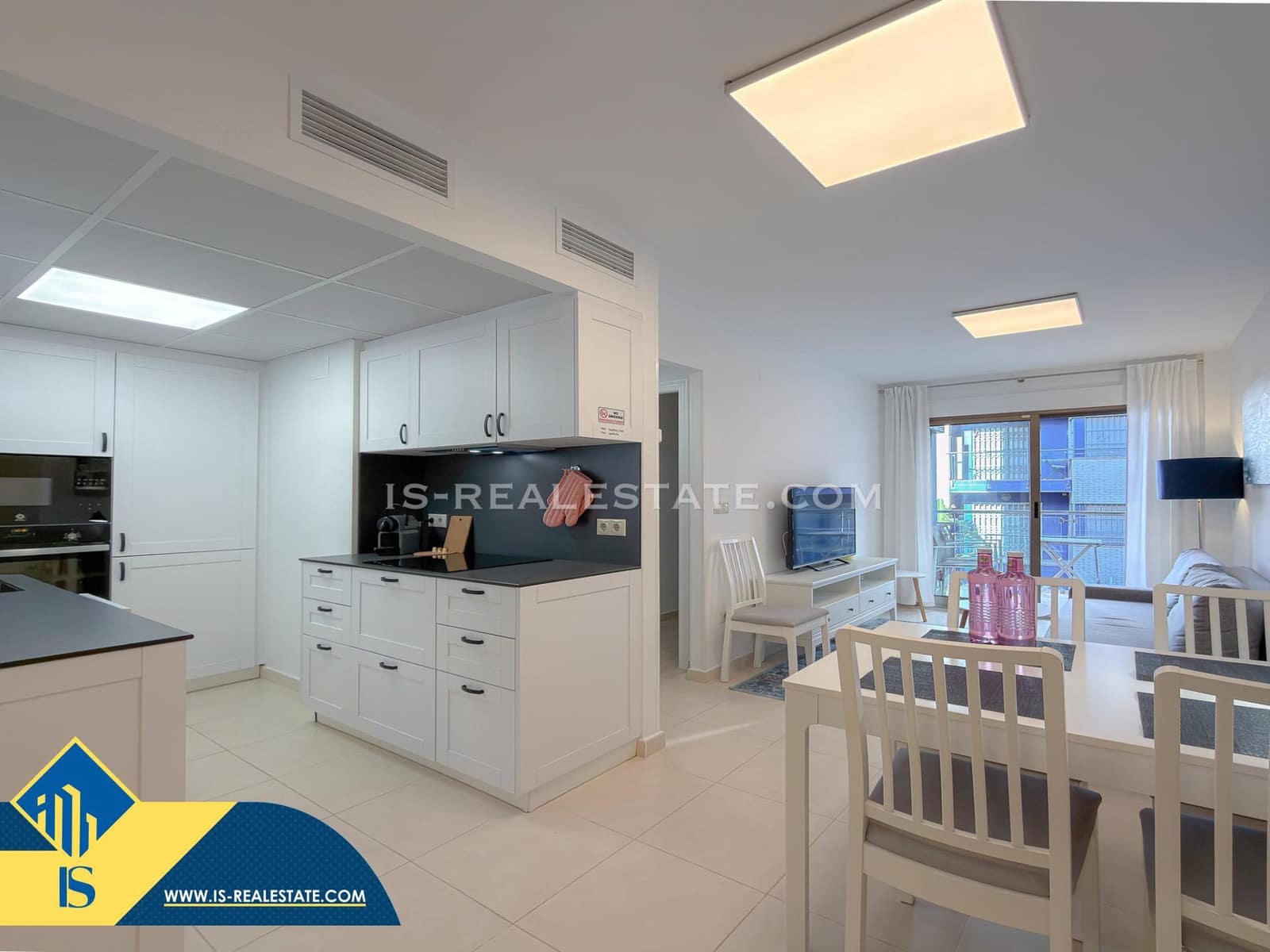 1 sypialnia Apartament na sprzedaż w Torrevieja z basenem garażem - 169 900 € (Ref: 9548282)