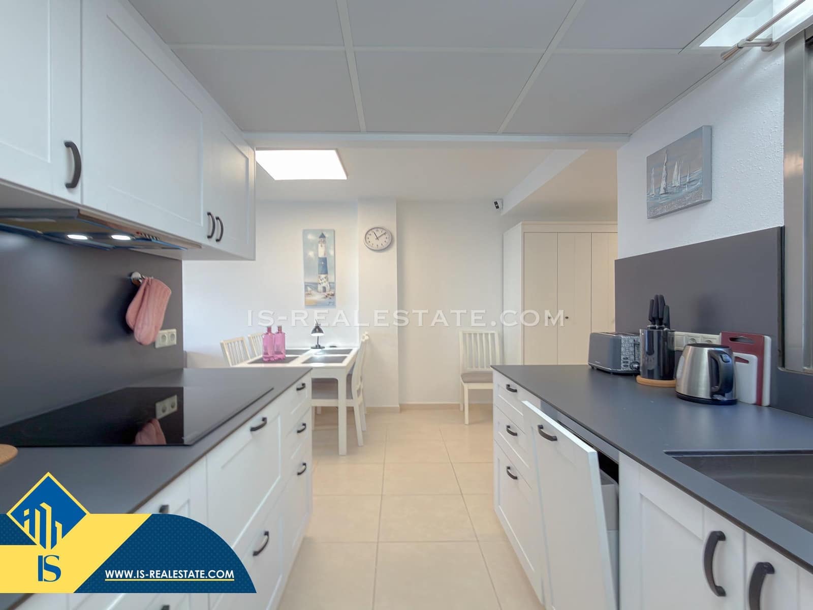 1 sypialnia Apartament na sprzedaż w Torrevieja z basenem garażem - 169 900 € (Ref: 9548282)