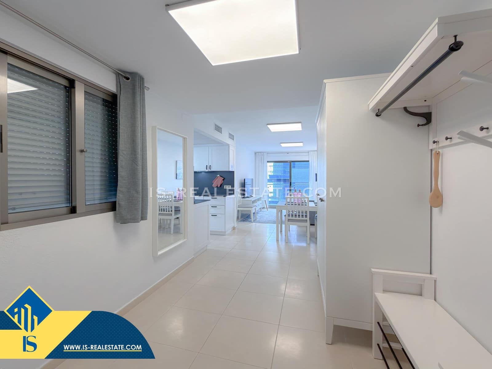 1 sypialnia Apartament na sprzedaż w Torrevieja z basenem garażem - 169 900 € (Ref: 9548282)