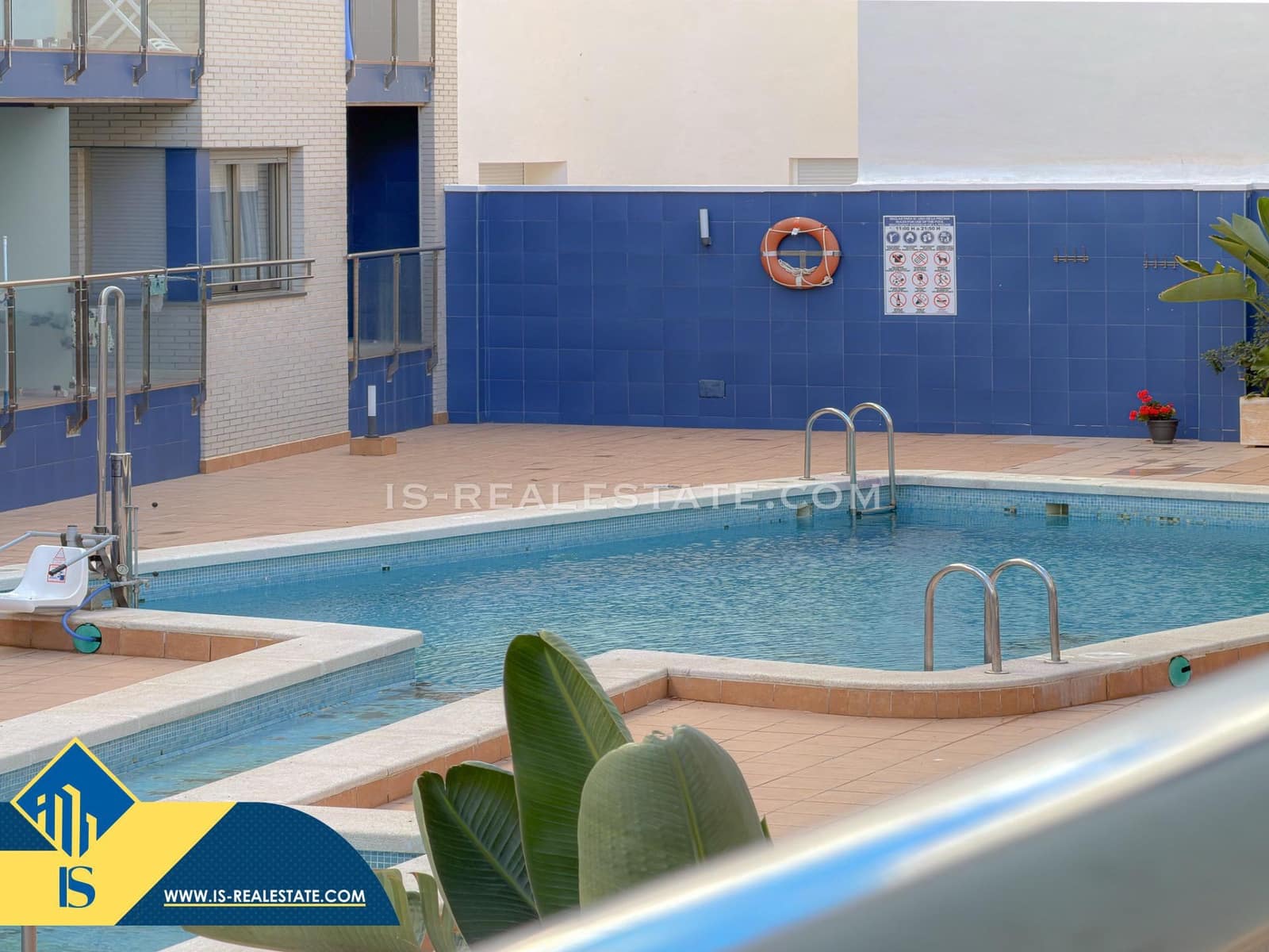 1 sypialnia Apartament na sprzedaż w Torrevieja z basenem garażem - 169 900 € (Ref: 9548282)