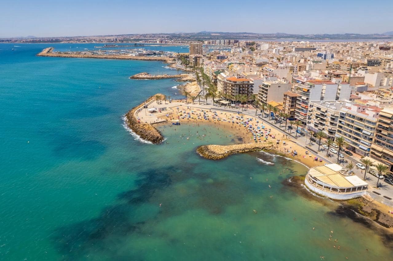 2 soverom Leilighet til salgs i Torrevieja med svømmebasseng - € 129 000 (Ref: 9551604)