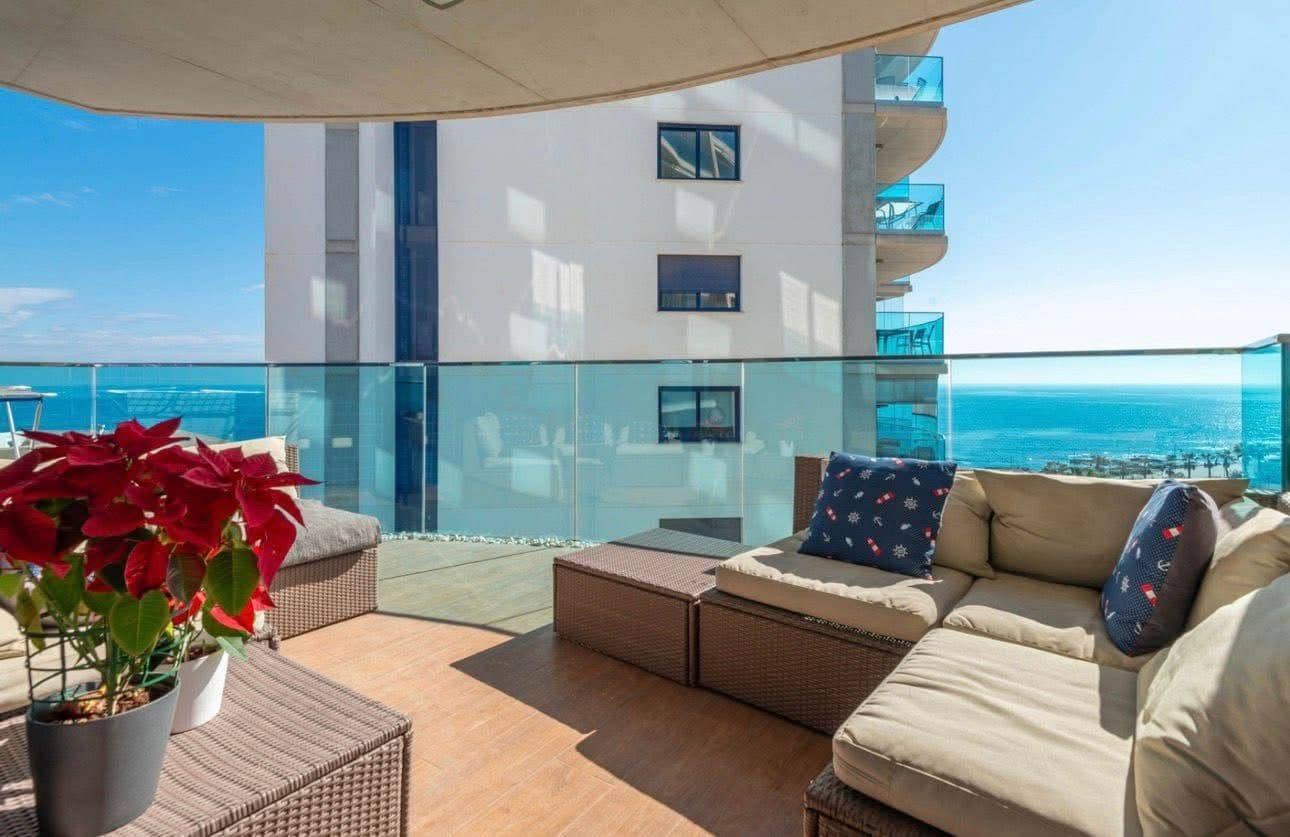 2 camera da letto Appartamento in vendita in Punta Prima con piscina - 359.900 € (Rif: 9551605)