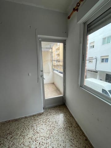 3 soverom Leilighet til salgs i Centro, Torrevieja - € 99 900 (Ref: 9557958)