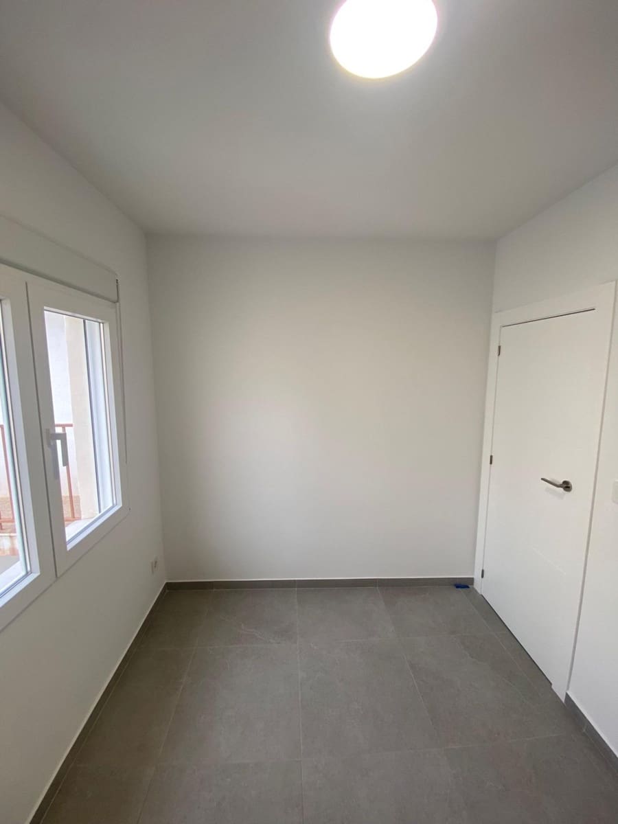 2 sovrum Takvåning till salu i Torrevieja - 205 000 € (Ref: 9558686)