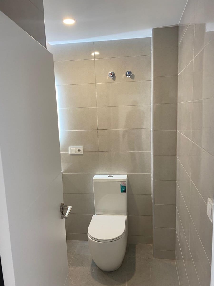 2 sovrum Takvåning till salu i Torrevieja - 205 000 € (Ref: 9558686)