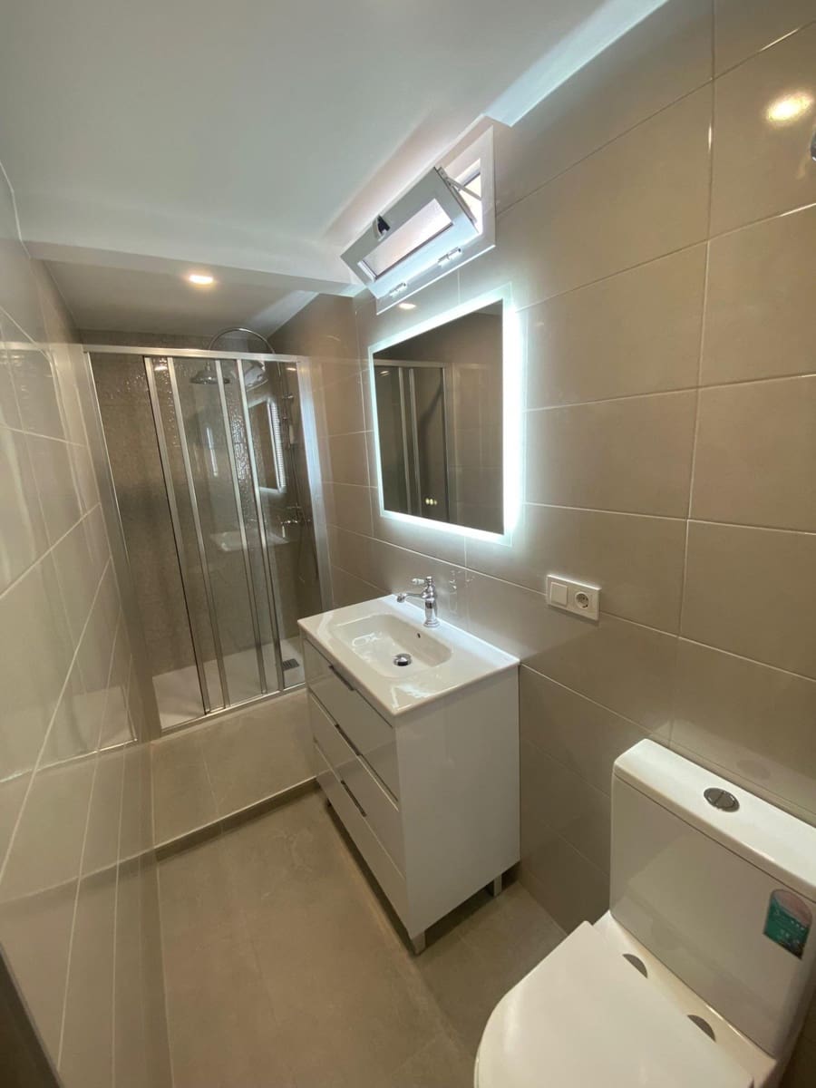 2 sovrum Takvåning till salu i Torrevieja - 205 000 € (Ref: 9558686)