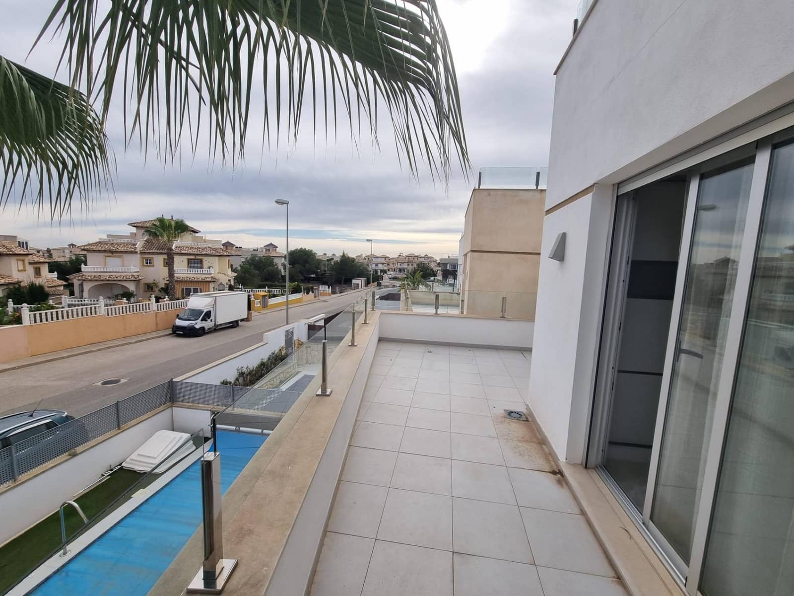3 Zimmer Villa zu verkaufen in Orihuela Costa mit Pool - 389.000 € (Ref: 9558687)