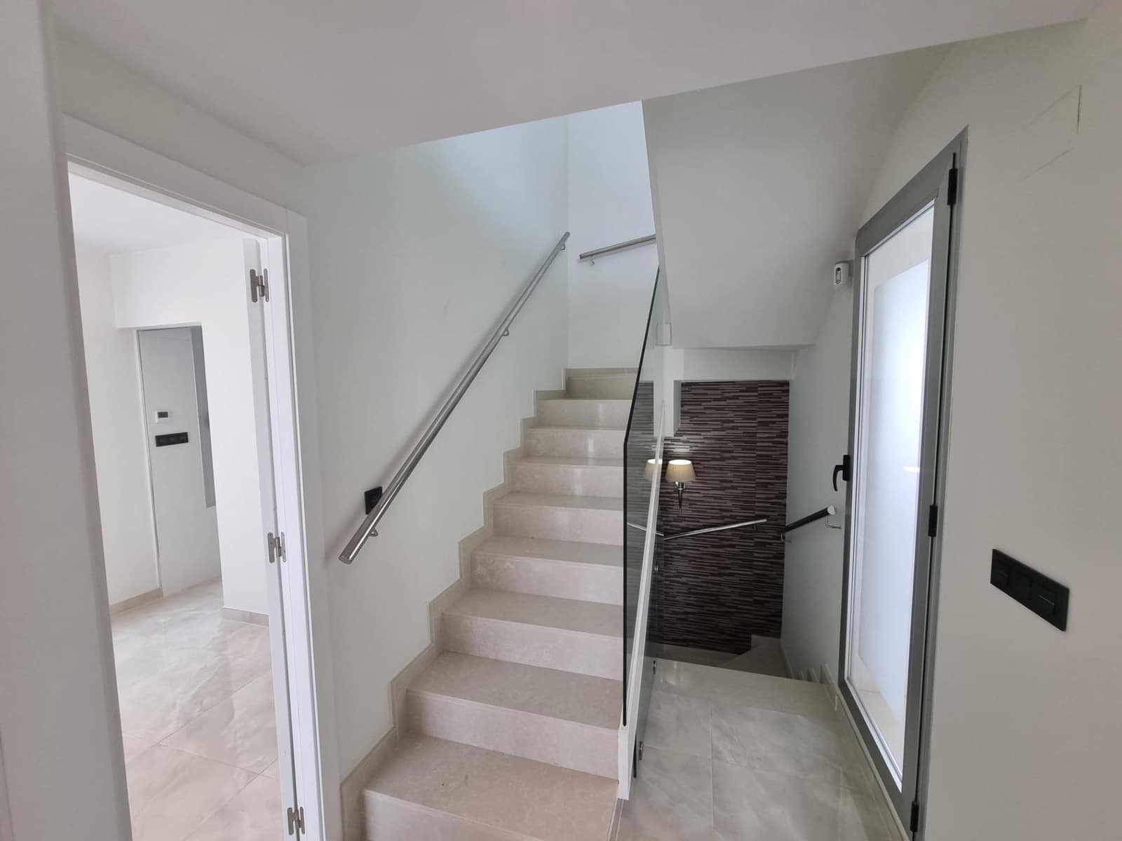 3 Zimmer Villa zu verkaufen in Orihuela Costa mit Pool - 389.000 € (Ref: 9558687)