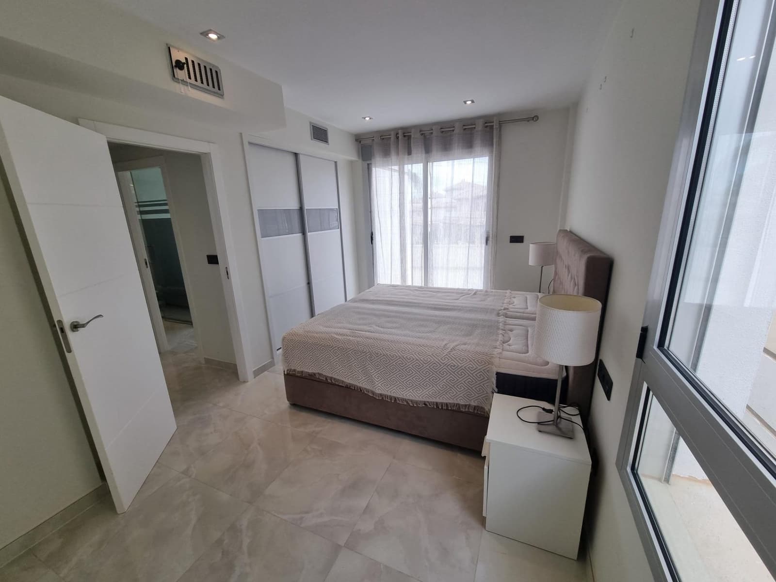 3 Zimmer Villa zu verkaufen in Orihuela Costa mit Pool - 389.000 € (Ref: 9558687)