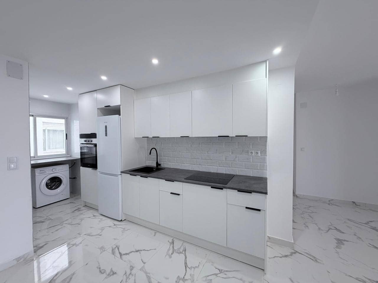 3 sypialnia Apartament na sprzedaż w Torrevieja - 219 000 € (Ref: 9558688)