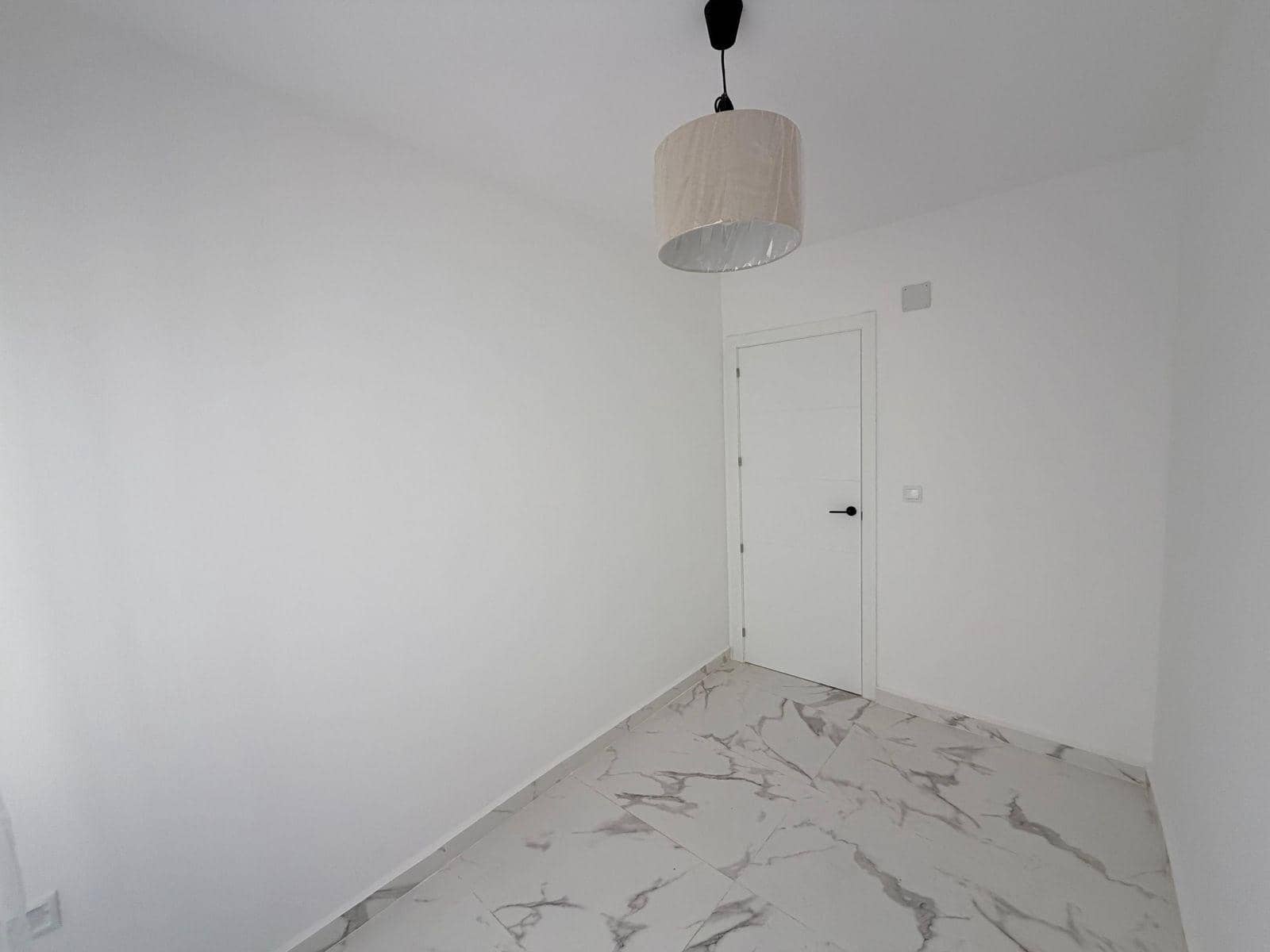 3 sypialnia Apartament na sprzedaż w Torrevieja - 219 000 € (Ref: 9558688)