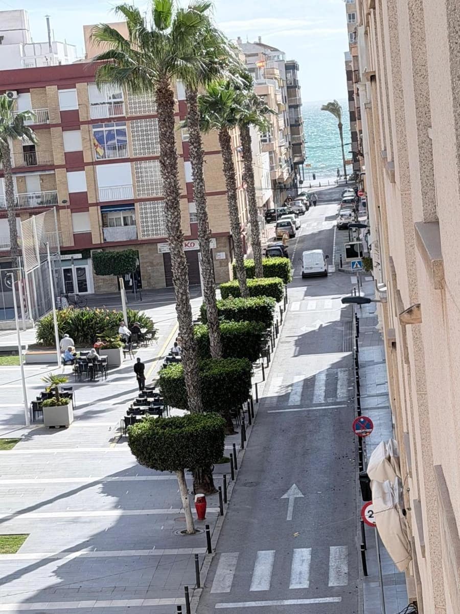 3 sypialnia Apartament na sprzedaż w Torrevieja - 219 000 € (Ref: 9558688)