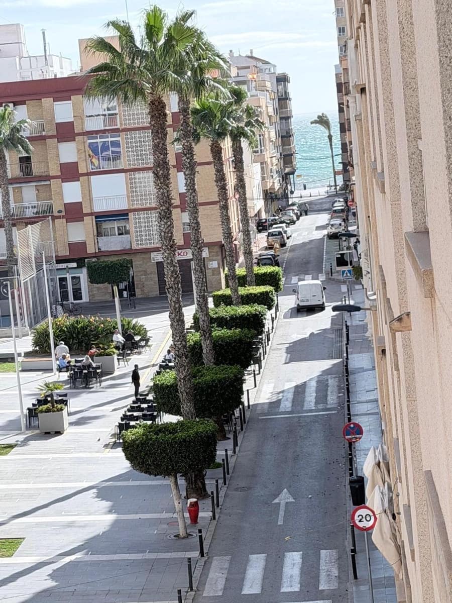 3 sypialnia Apartament na sprzedaż w Torrevieja - 219 000 € (Ref: 9558688)