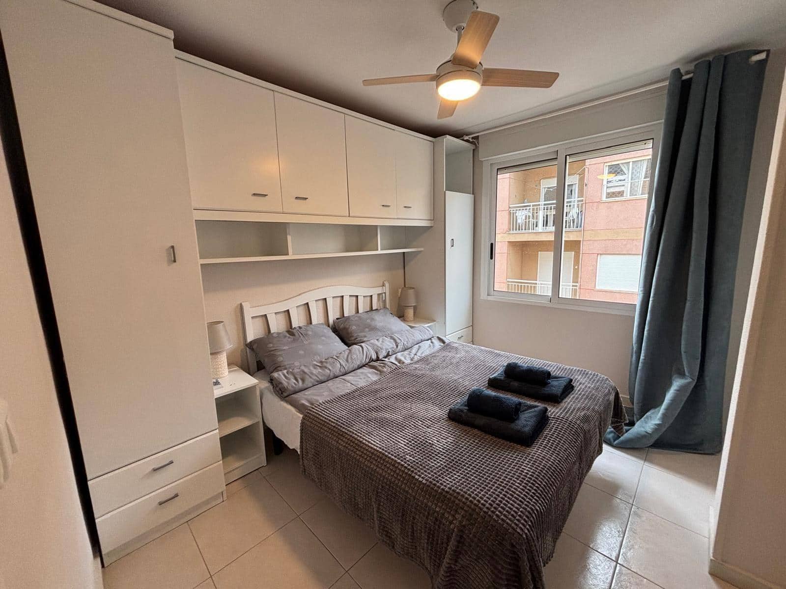 2 soverom Leilighet til salgs i Torrevieja - € 209 900 (Ref: 9561863)