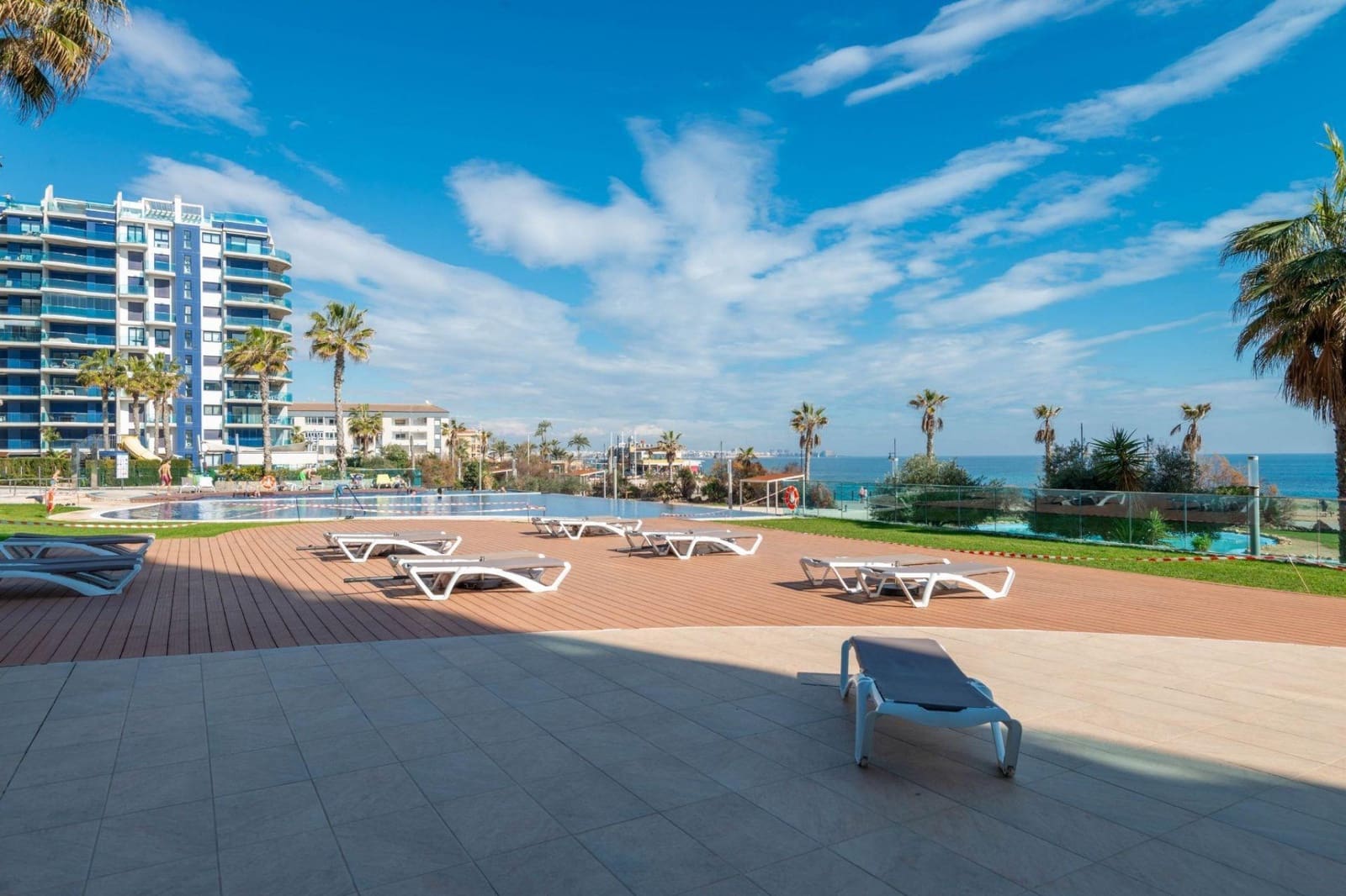 2 soverom Leilighet til salgs i Punta Prima med svømmebasseng - € 359 900 (Ref: 9561864)