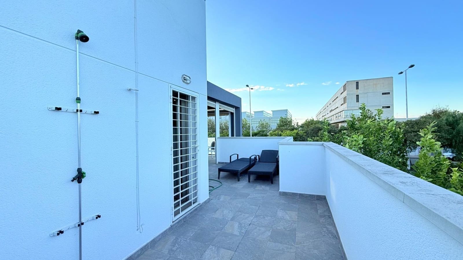 3 soveværelse Rækkehus til salg i Aguas Nuevas med swimmingpool - € 350.000 (Ref: 9571228)