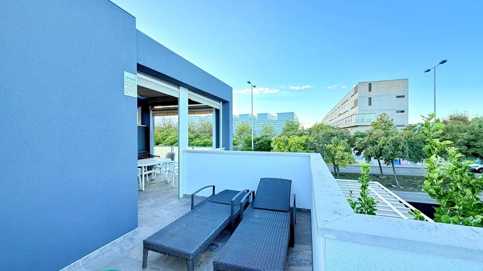 3 soveværelse Rækkehus til salg i Aguas Nuevas med swimmingpool - € 350.000 (Ref: 9571228)