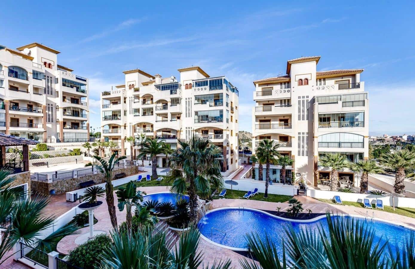 2 soverom Leilighet til salgs i Guardamar del Segura med svømmebasseng - € 255 000 (Ref: 9571231)