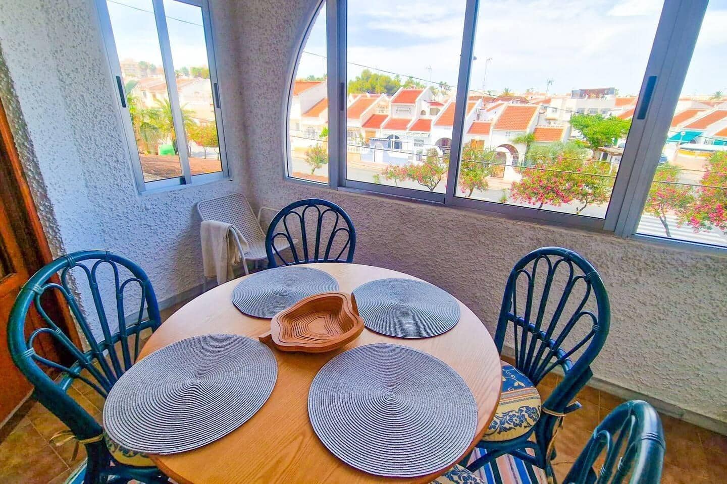 1 soverom Leilighet til salgs i Torrevieja med svømmebasseng - € 122 900 (Ref: 9571234)