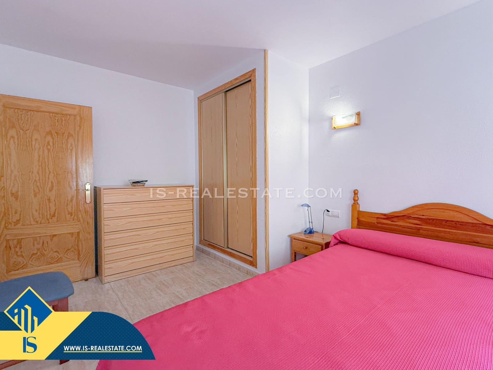 2 Zimmer Apartment zu verkaufen in Torrevieja mit Pool Garage - 139.900 € (Ref: 9578771)