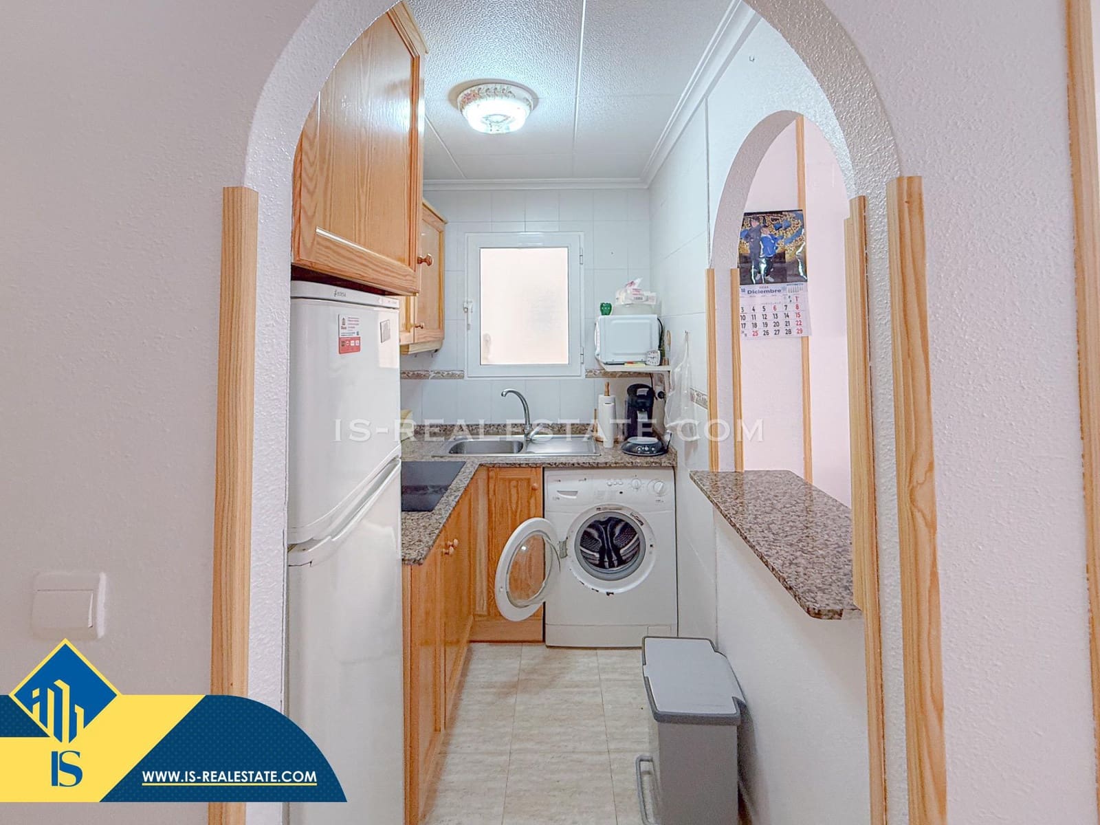 2 Zimmer Apartment zu verkaufen in Torrevieja mit Pool Garage - 139.900 € (Ref: 9578771)