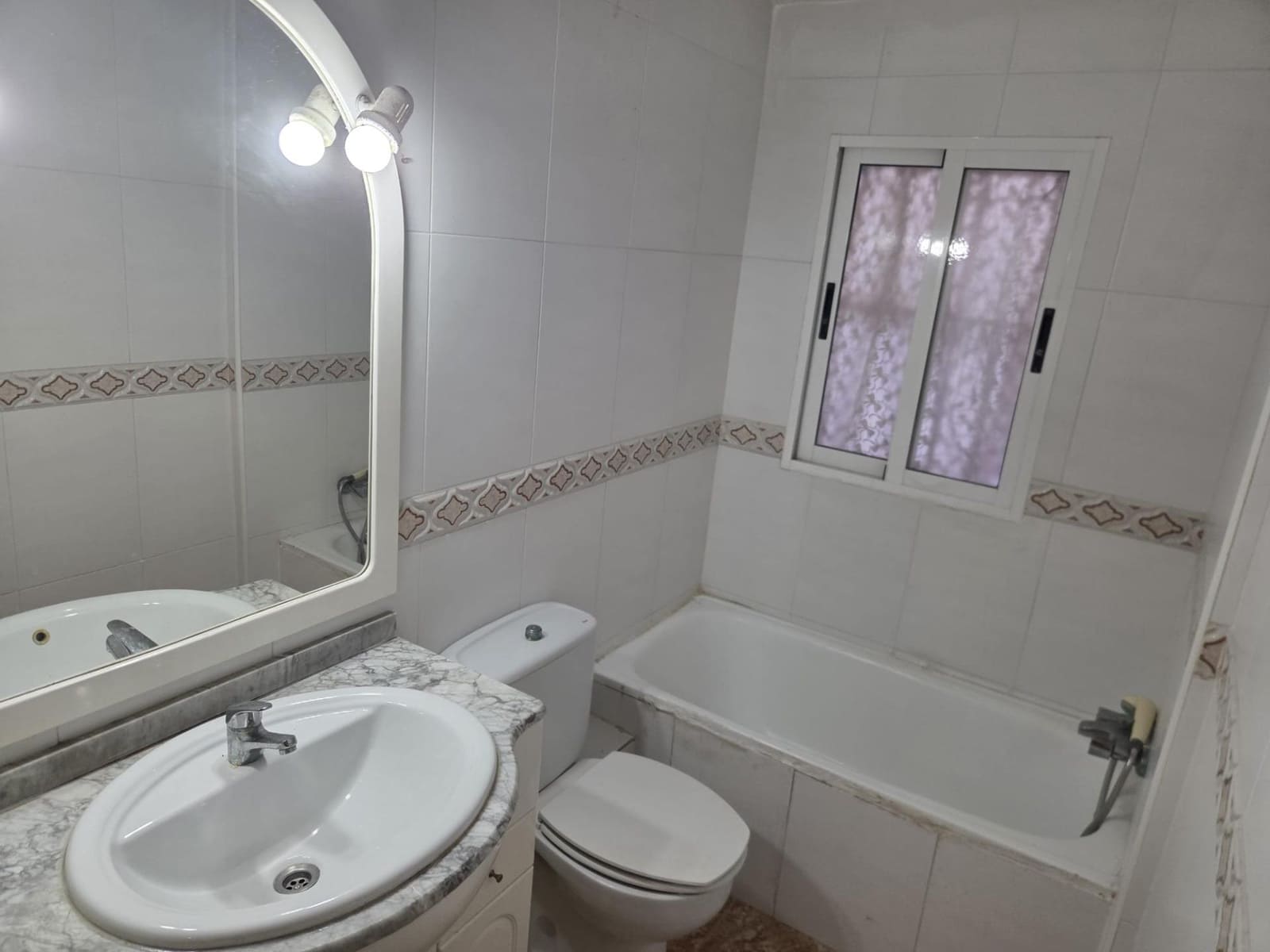 3 sovrum Lägenhet till salu i Guardamar del Segura - 245 000 € (Ref: 9586562)