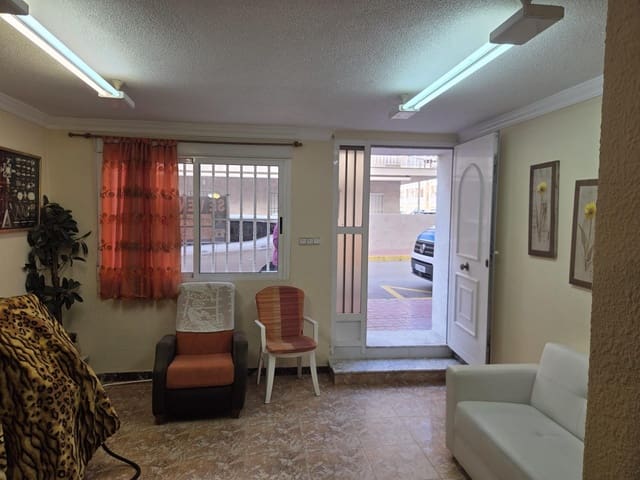 3 sovrum Lägenhet till salu i Guardamar del Segura - 245 000 € (Ref: 9586562)