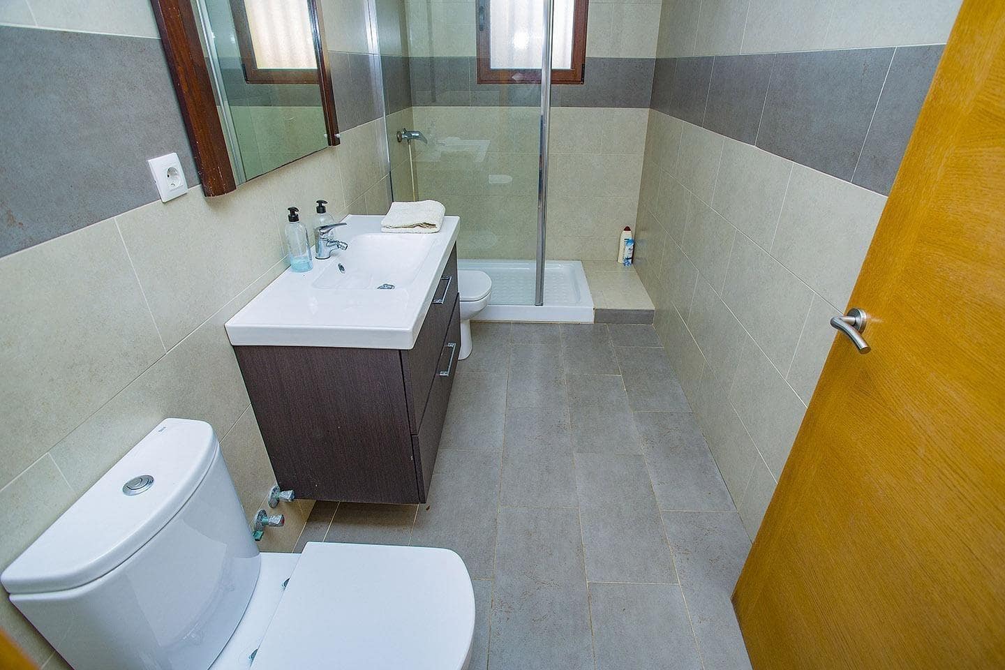 9 makuuhuone Huvila myytävänä paikassa La Manga del Mar Menor - 985 000 € (Ref: 9596224)