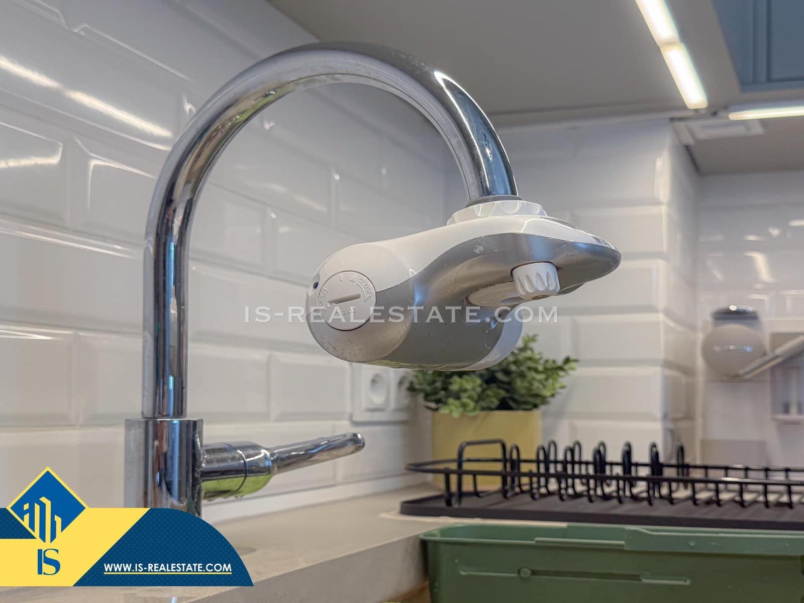 3 bedroom Penthouse for sale in Torrevieja with pool - € 199,900 (Ref: 9596225)