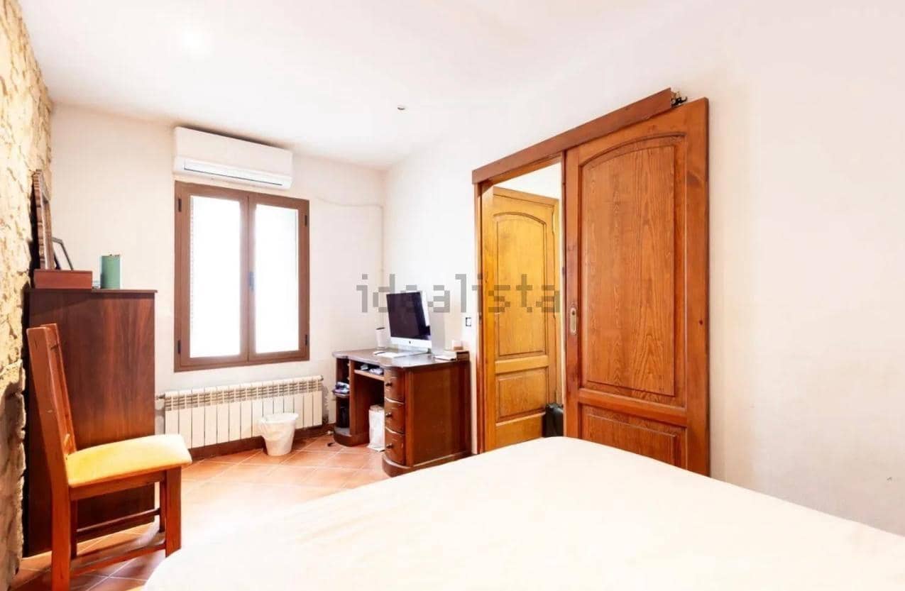 4 bedroom Apartment for sale in Palma de Mallorca - € 499,000 (Ref: 10044906)