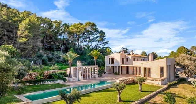 5 bedroom Finca/Country House for sale in Felanitx with pool - € 4,750,000 (Ref: 10098522)