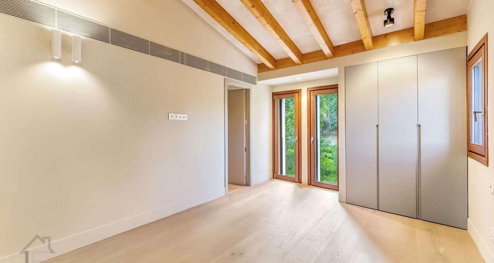 5 bedroom Finca/Country House for sale in Felanitx with pool - € 4,750,000 (Ref: 10098522)