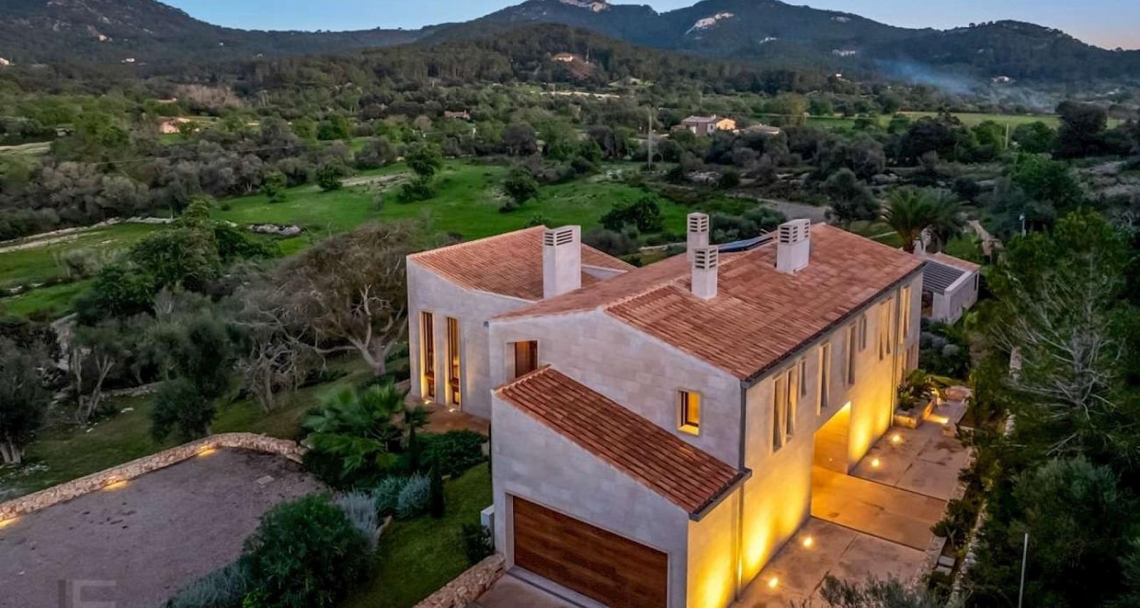 5 bedroom Finca/Country House for sale in Felanitx with pool - € 4,750,000 (Ref: 10098522)