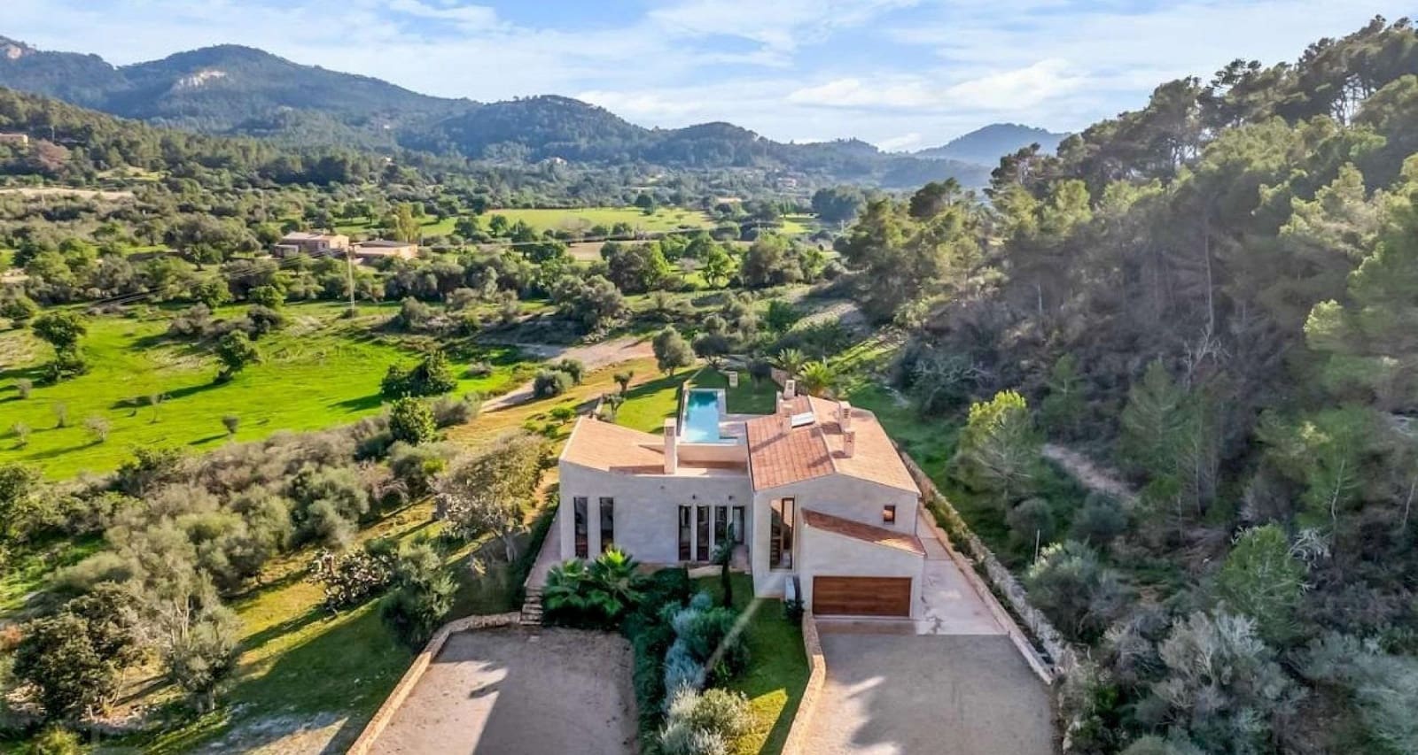 5 bedroom Finca/Country House for sale in Felanitx with pool - € 4,750,000 (Ref: 10098522)