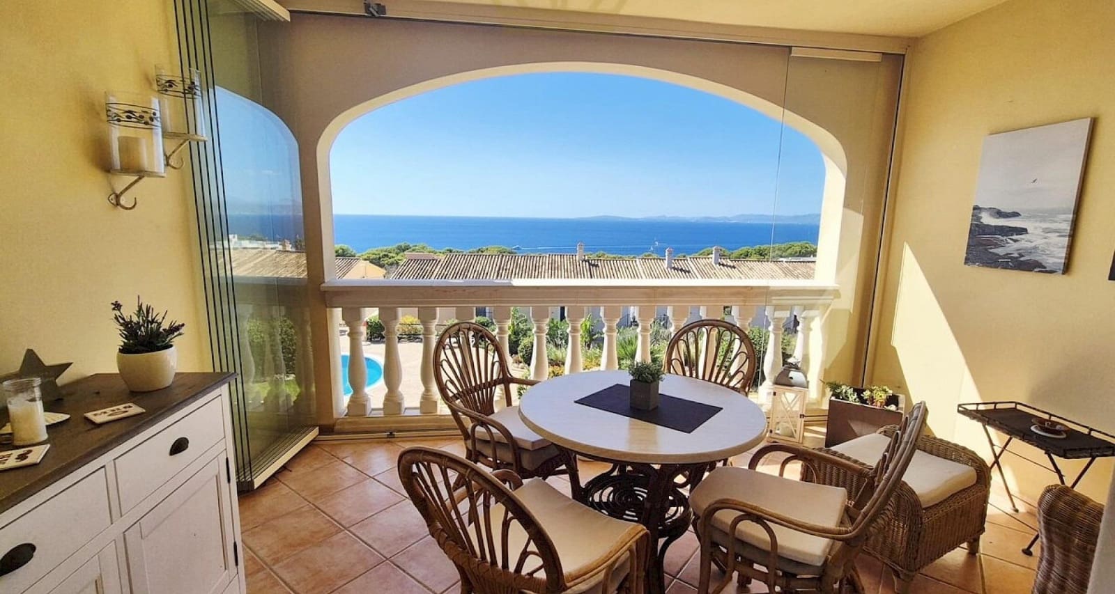2 bedroom Flat for sale in Llucmajor with pool - € 385,000 (Ref: 10098524)