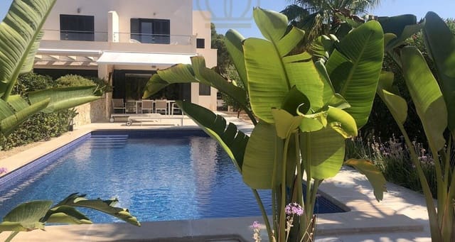 3 sovrum Semi-fristående Villa till salu i Llucmajor - 995 000 € (Ref: 10098525)