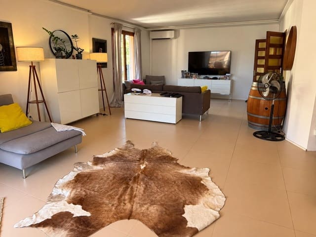 2 sovrum Lägenhet att hyra i Palma de Mallorca - 2 500 € (Ref: 10109783)