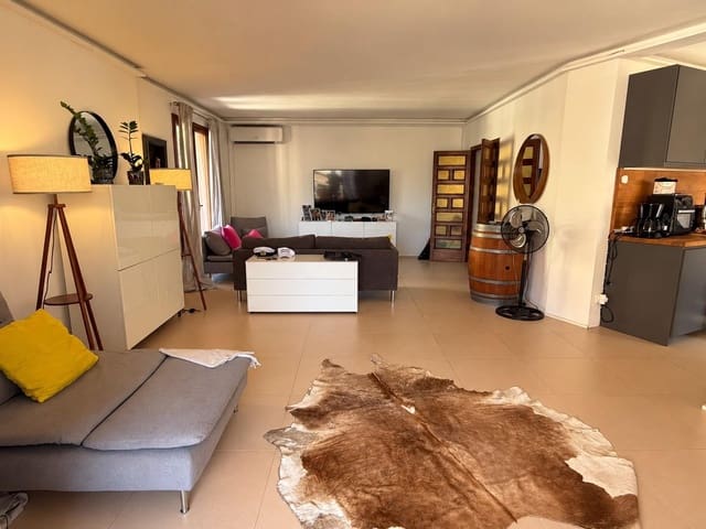 2 sovrum Lägenhet att hyra i Palma de Mallorca - 2 500 € (Ref: 10109783)