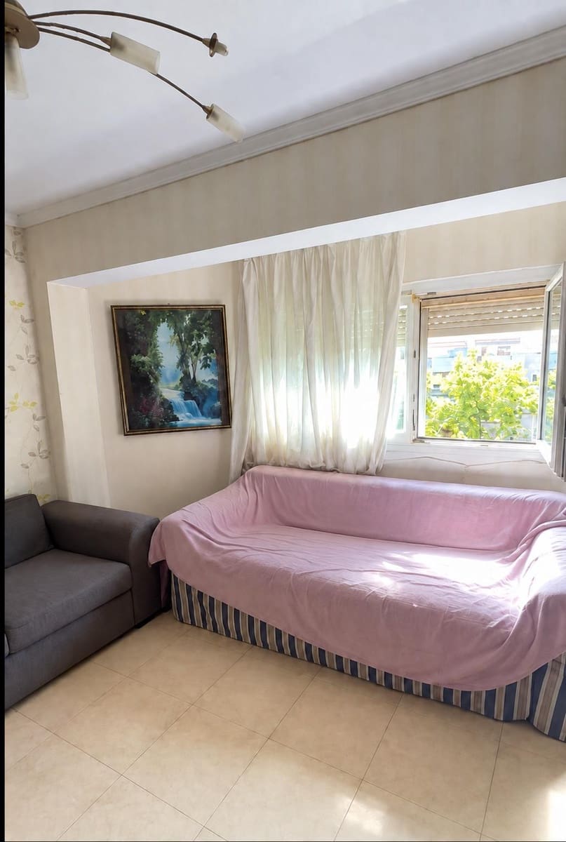 Piso de 3 habitaciones en Palma de Mallorca en venta - 260.000 € (Ref: 10120256)