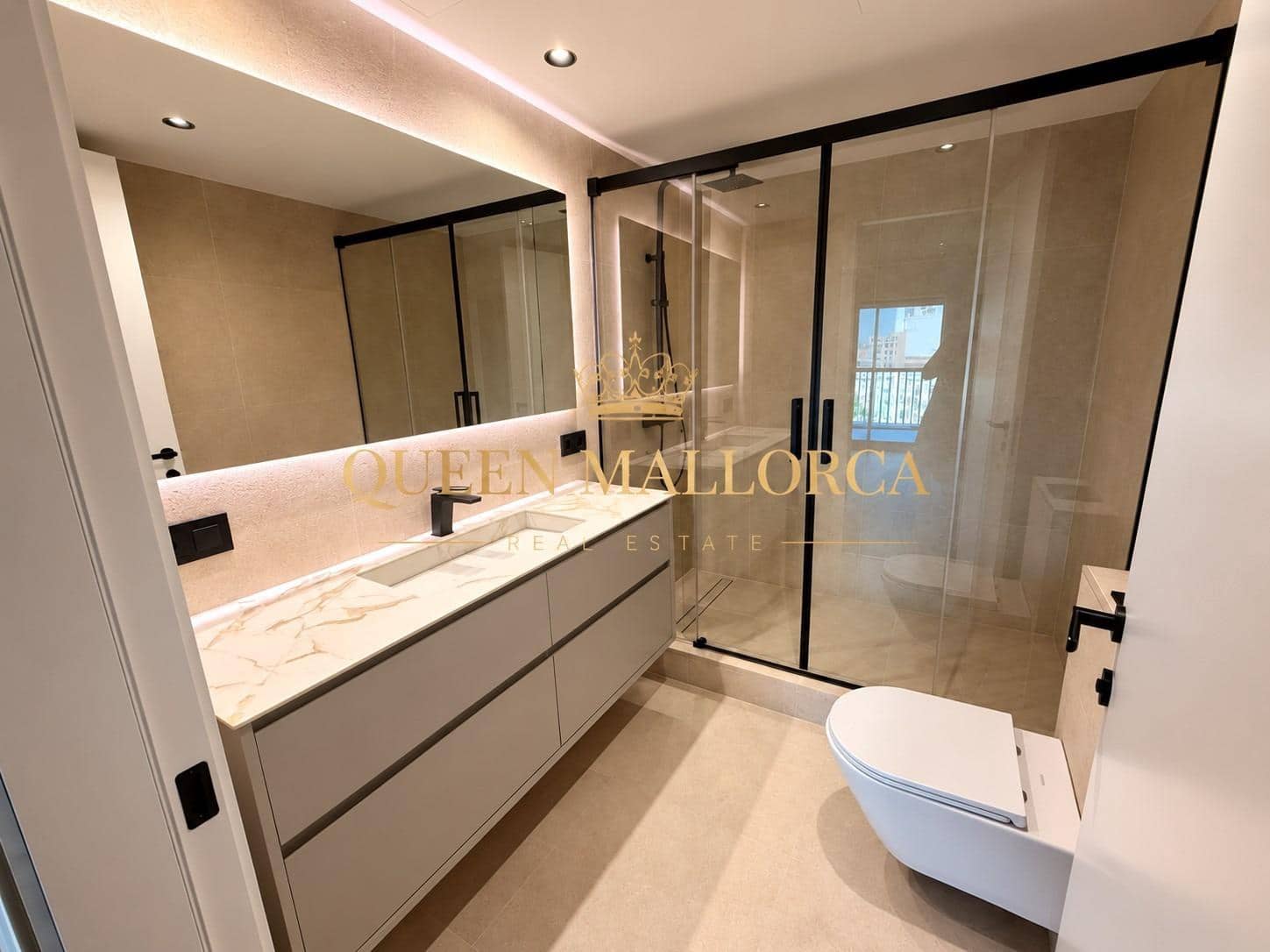 Piso de 3 habitaciones en Palma de Mallorca en venta con garaje - 1.095.000 € (Ref: 10136179)