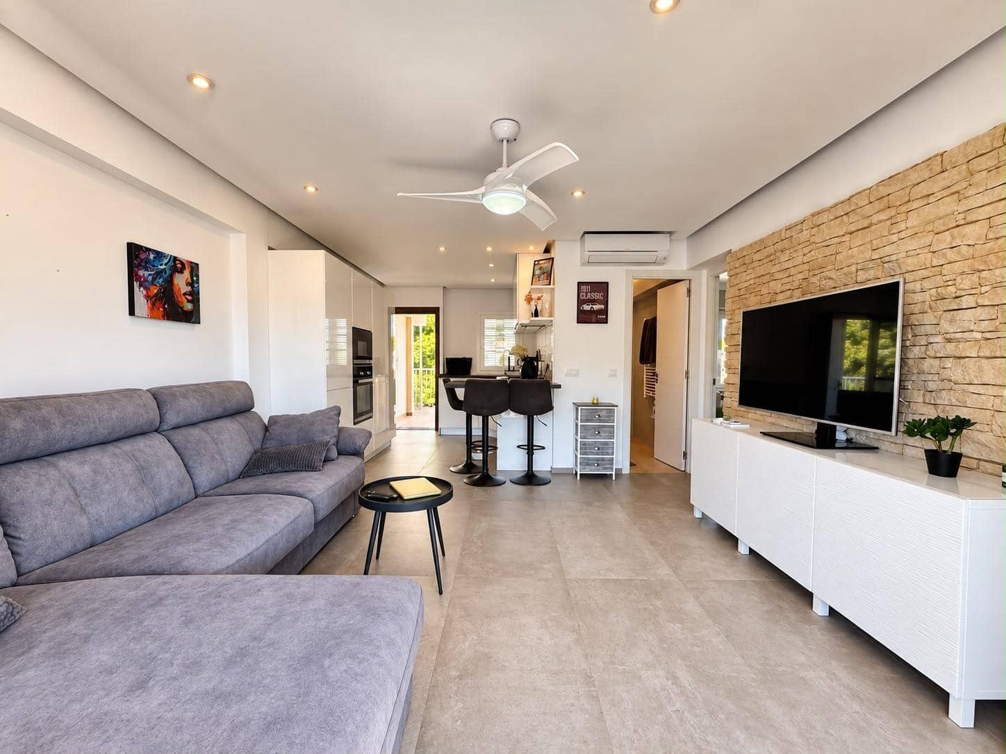 Piso de 2 habitaciones en Santa Ponsa en venta con piscina - 399.000 € (Ref: 10147234)