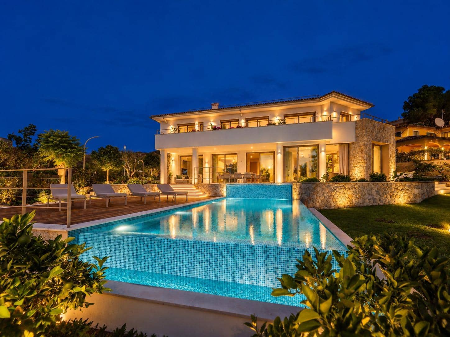 Chalet de 4 habitaciones en Bendinat en venta con piscina garaje - 7.200.000 € (Ref: 10147238)