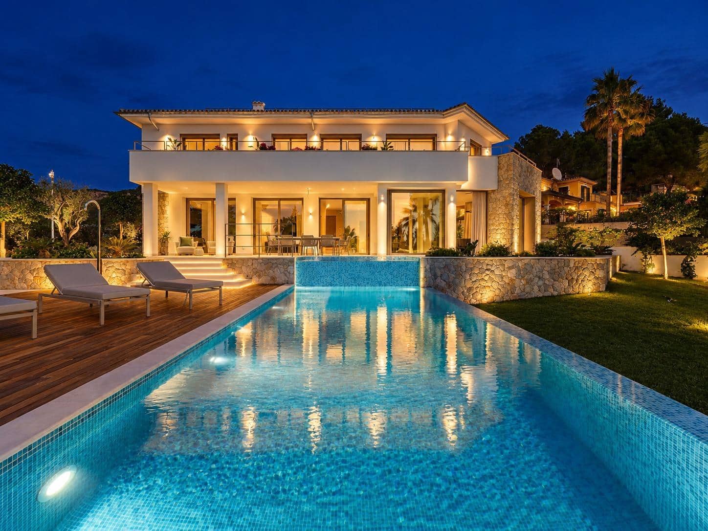 Chalet de 4 habitaciones en Bendinat en venta con piscina garaje - 7.200.000 € (Ref: 10147238)