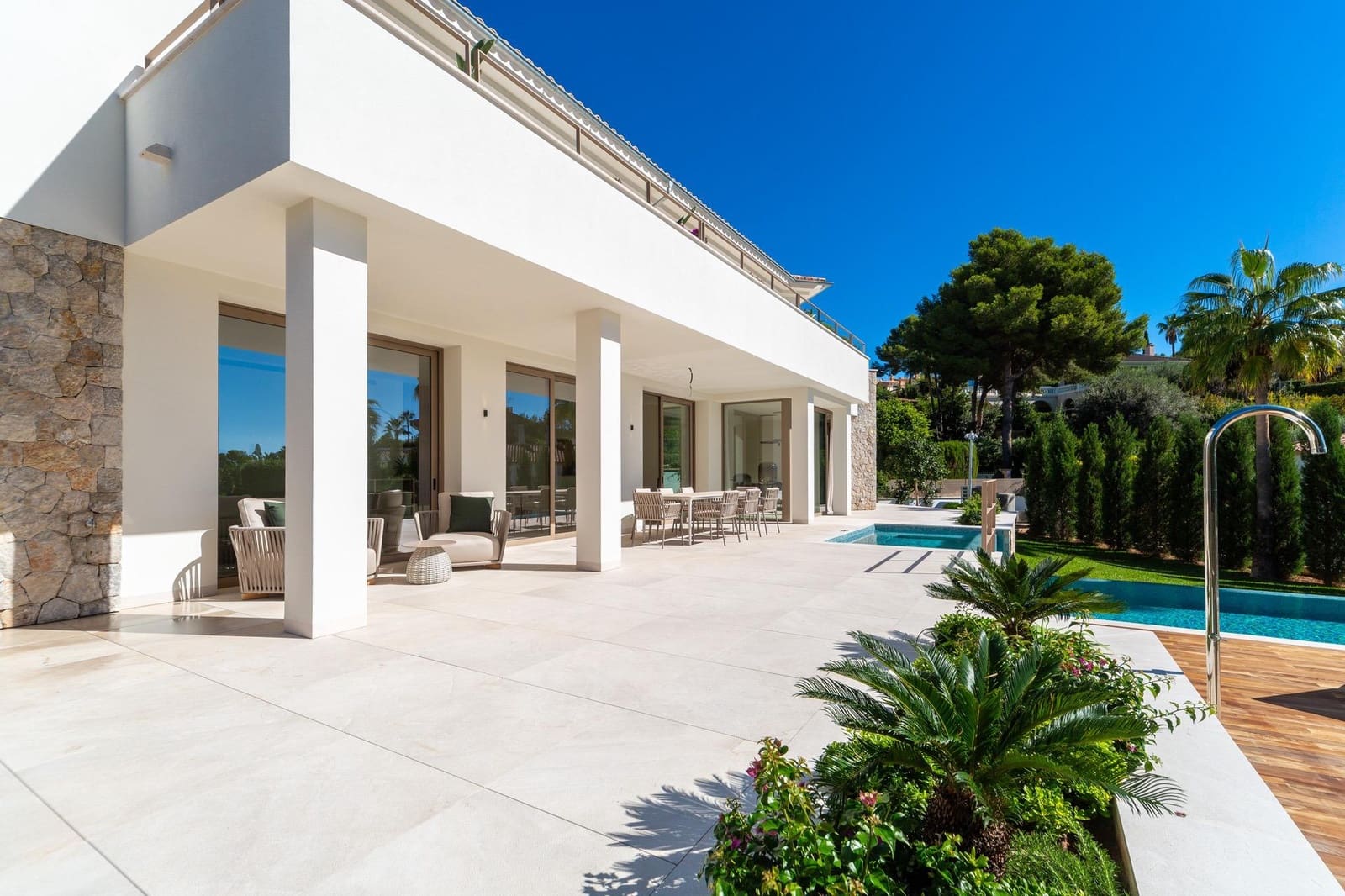 Chalet de 4 habitaciones en Bendinat en venta con piscina garaje - 7.200.000 € (Ref: 10147238)