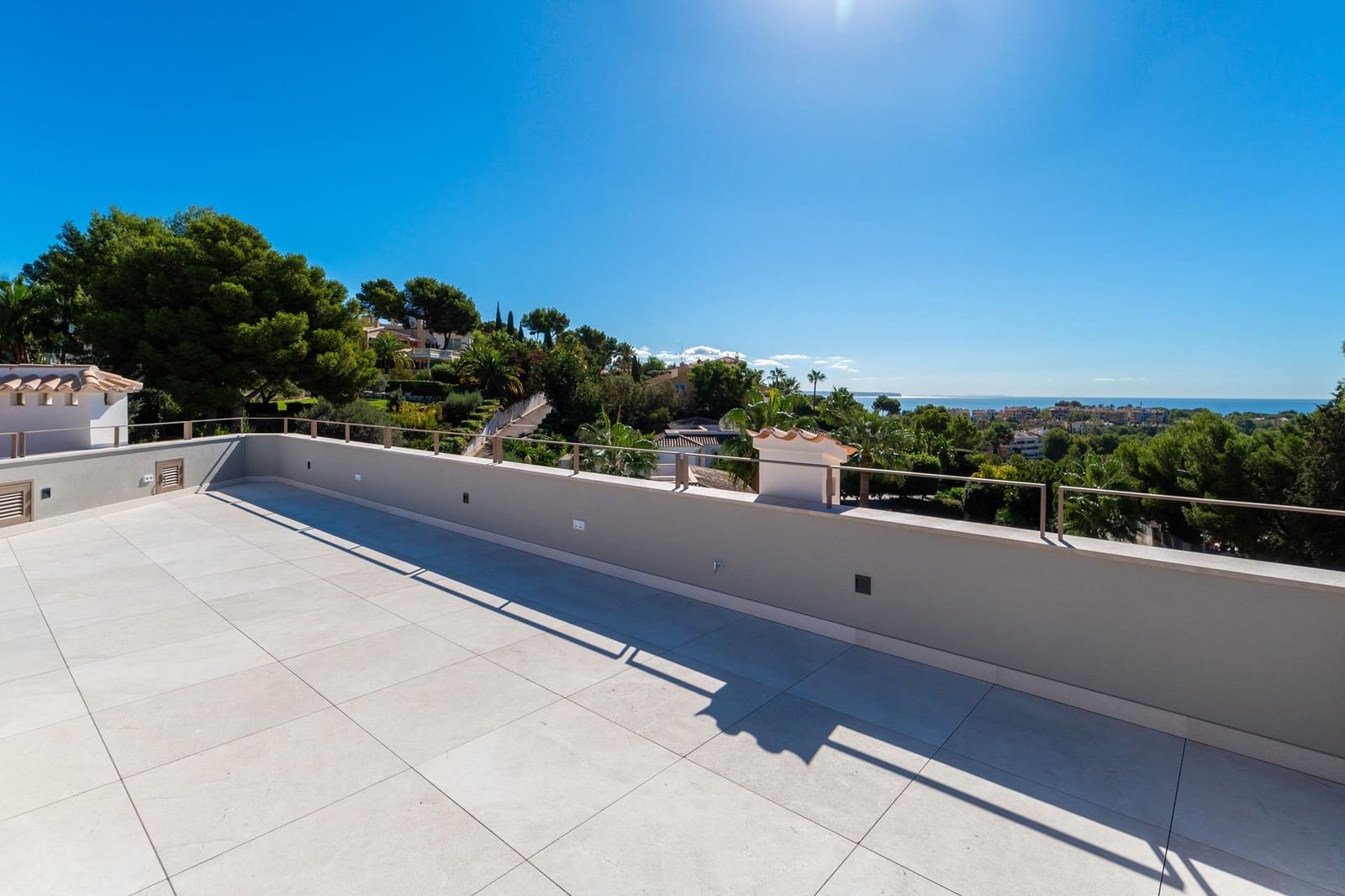 Chalet de 4 habitaciones en Bendinat en venta con piscina garaje - 7.200.000 € (Ref: 10147238)