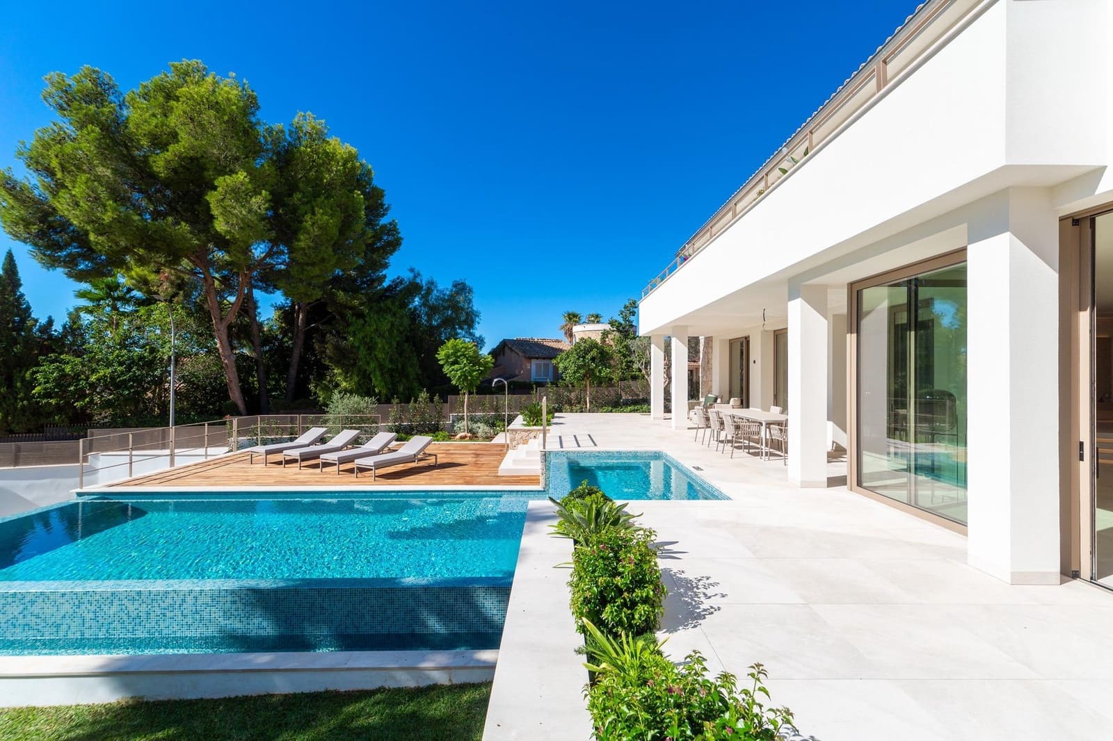 Chalet de 4 habitaciones en Bendinat en venta con piscina garaje - 7.200.000 € (Ref: 10147238)