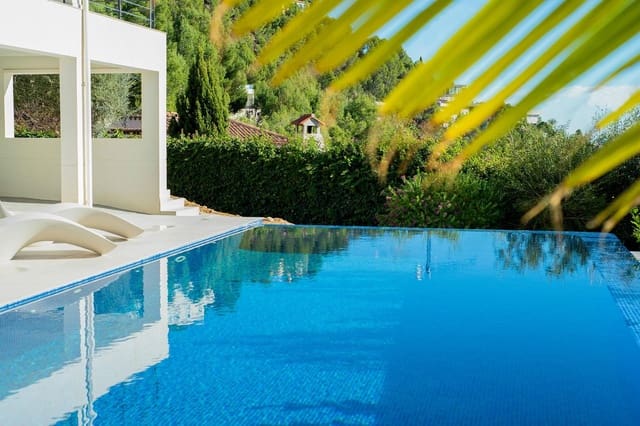 5 sypialnia Willa na sprzedaż w Son Vida, Palma de Mallorca z basenem garażem - 4 900 000 € (Ref: 10147239)