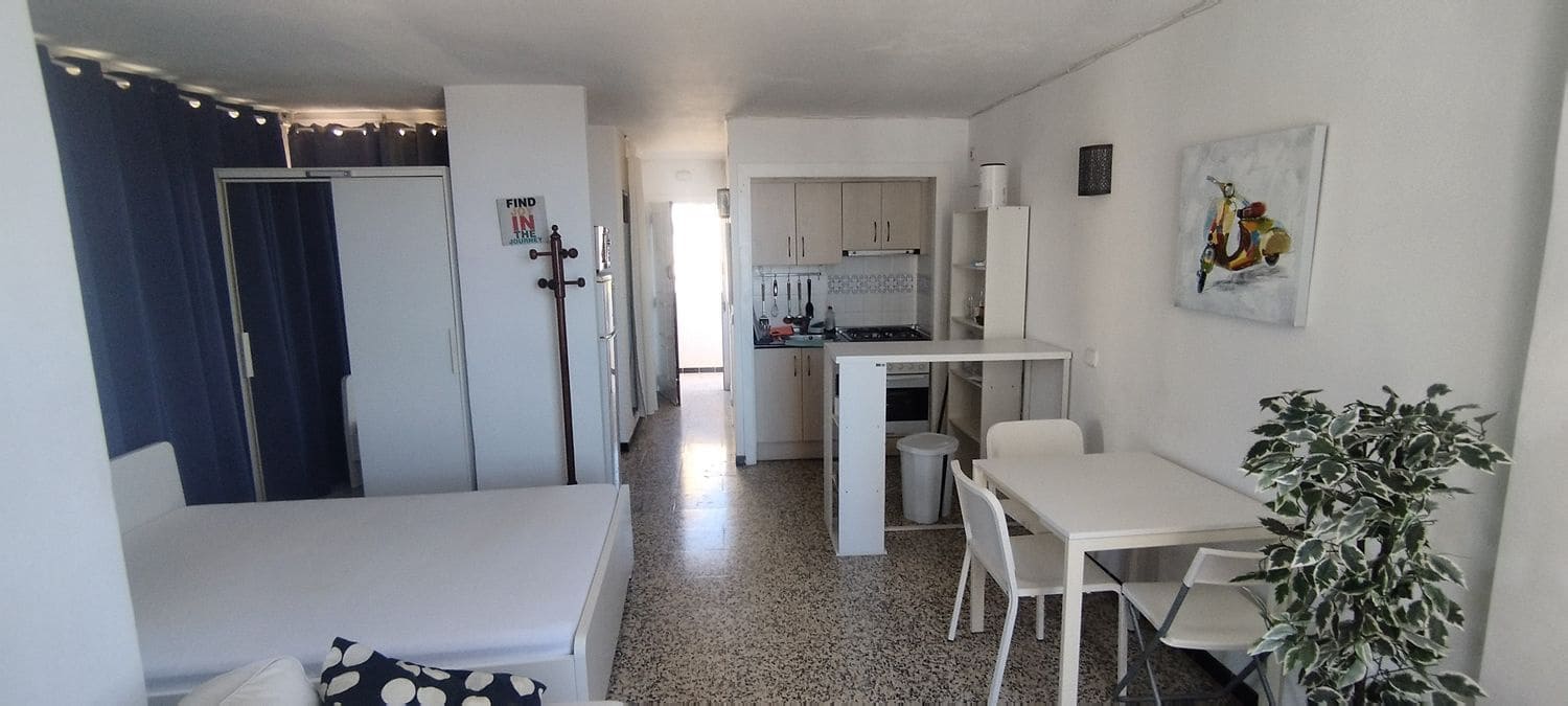 Apartamento para venda em Cala Mayor com garagem - 199 000 € (Ref: 10147243)